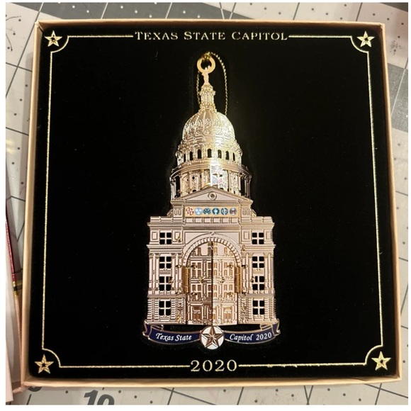 NIB 2020 Texas State Capitol Christmas Ornament - Picture 3 of 4